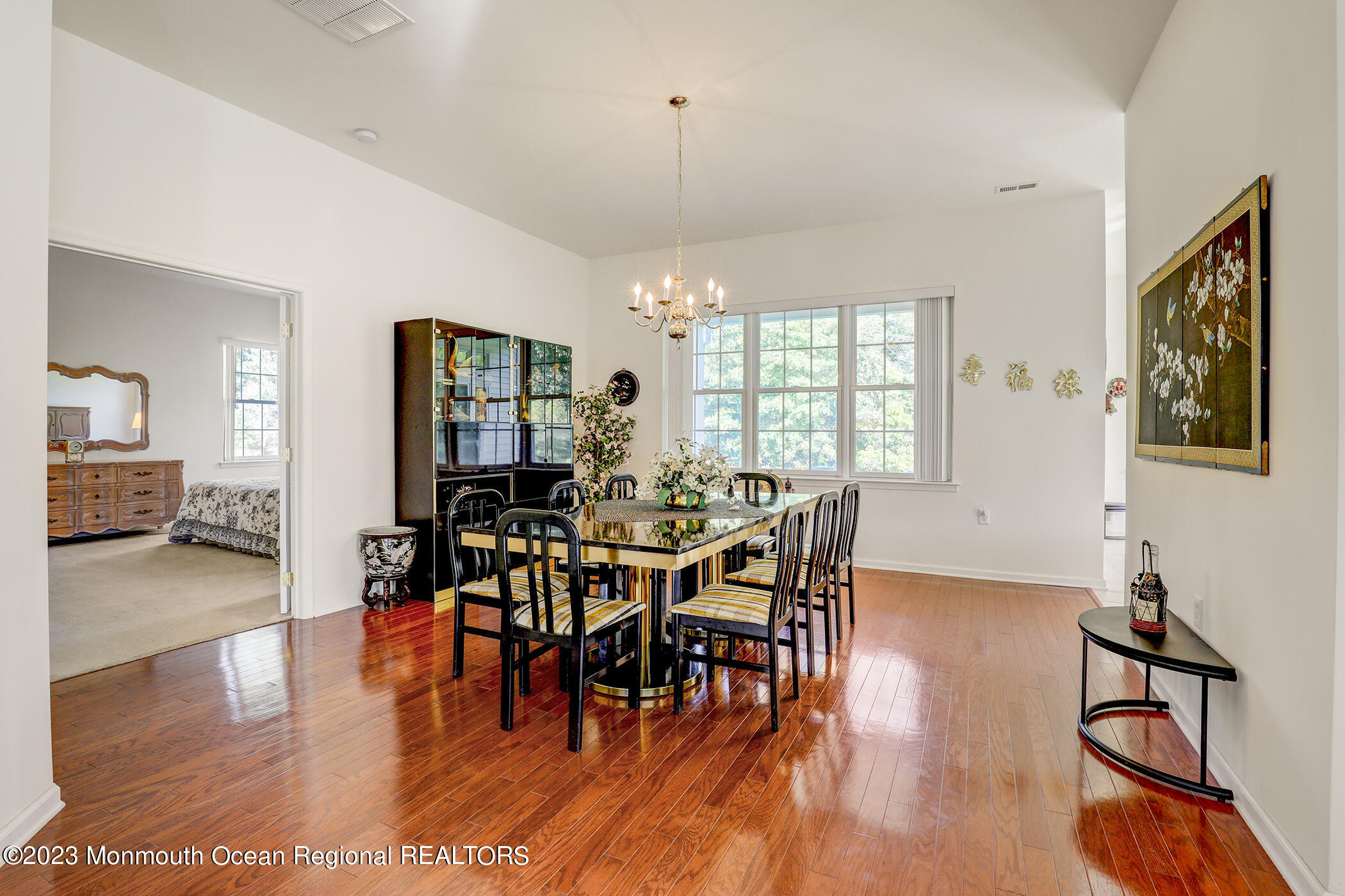 45 Kings N Road Jackson, NJ 08527 - Photo 8 of 38 7 - Dining Room