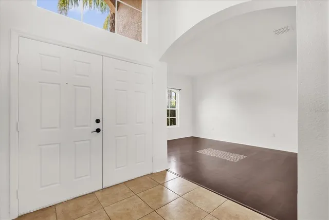 a view of an empty room with window