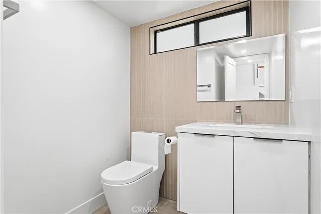 $7,600 | 613 Marigold Avenue, Corona del Mar, CA 92625