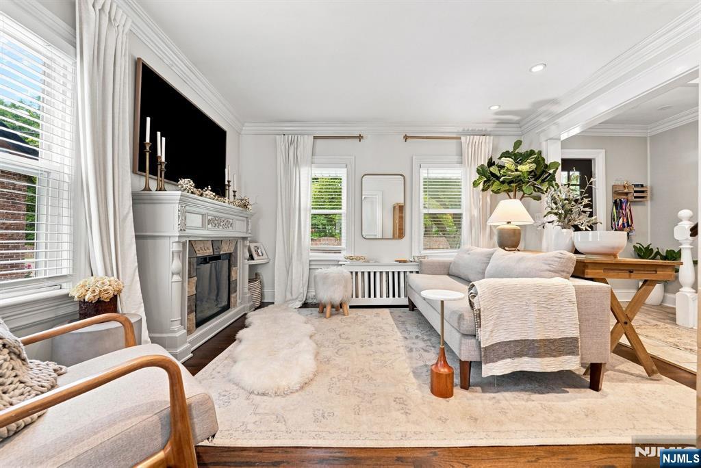 38 Elm Road Caldwell, NJ 07006 - Photo 12 of 35 Gallery Image 12
