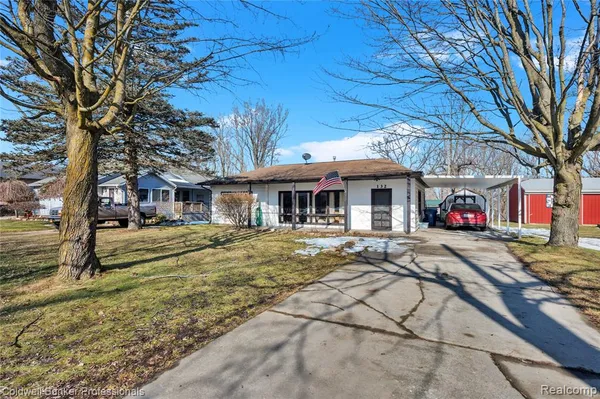 $120,000 | 132 West Main Street, Mayville, MI 48744