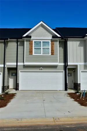 $305,900 | 6334 Pine Ridge Point, Lula, GA 30554