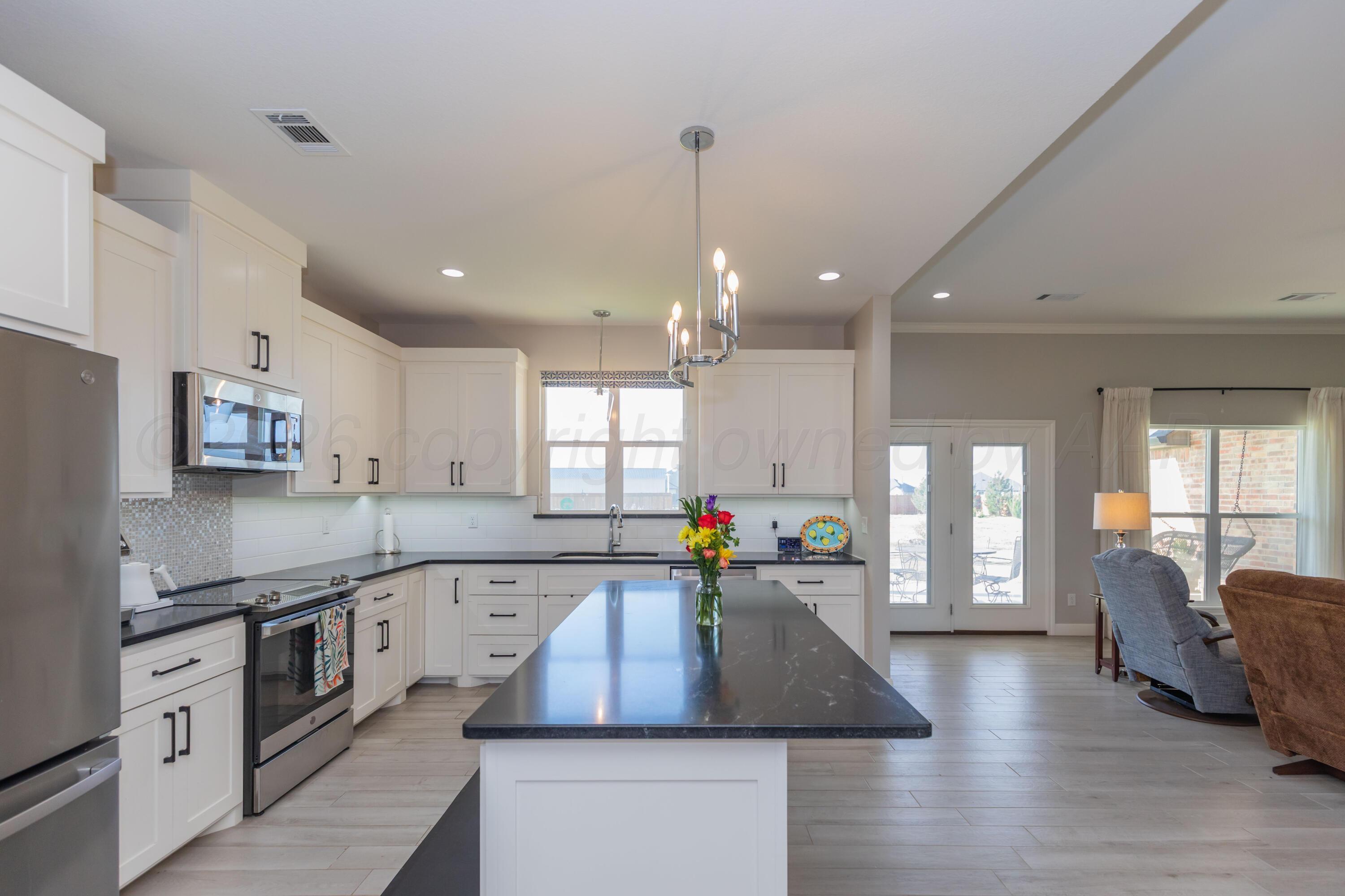 19151 Pine Springs Road Amarillo, TX 79119 - Photo 21 of 52 KITCHEN VIEW 1