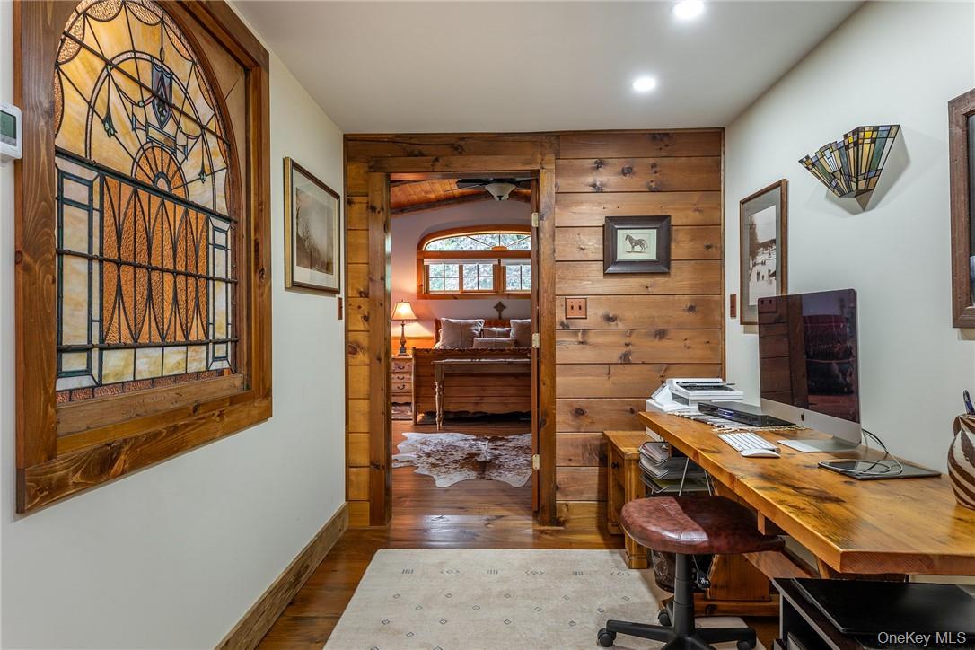 617 Bean River Road Pine Plains, NY 12546 - Photo 19 of 40 a workspace with furniture