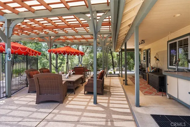 $889,000 | 45740 Green Lake Court, Coarsegold, CA 93614