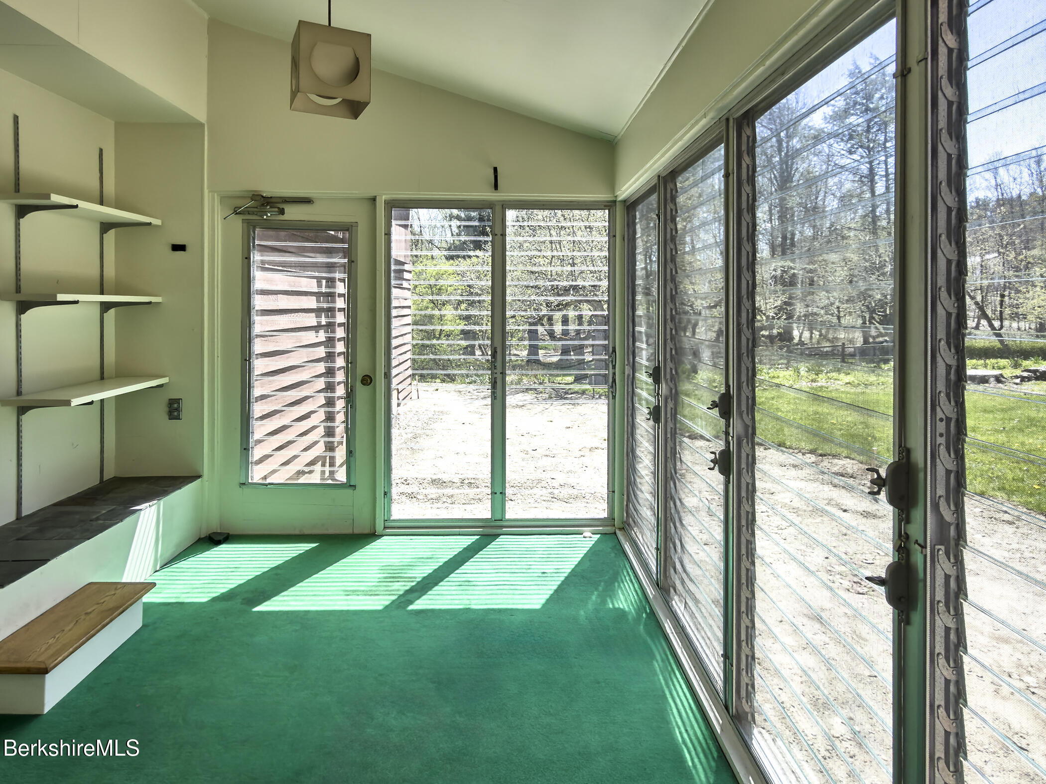349 Old Stockbridge Road Lenox, MA 01240 - Photo 45 of 54 40 Frothingham - Florida Room