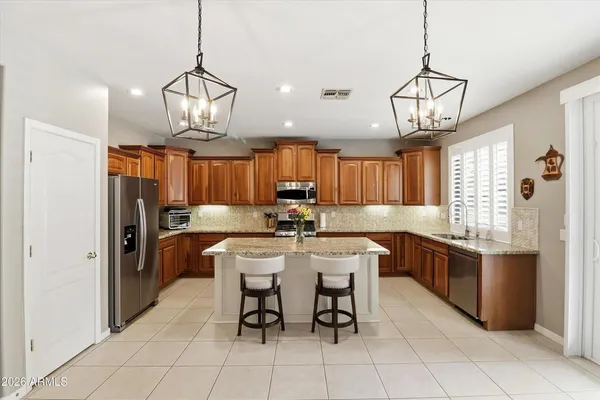 $4,100 | 3834 East Diamond Road, Gilbert, AZ 85297