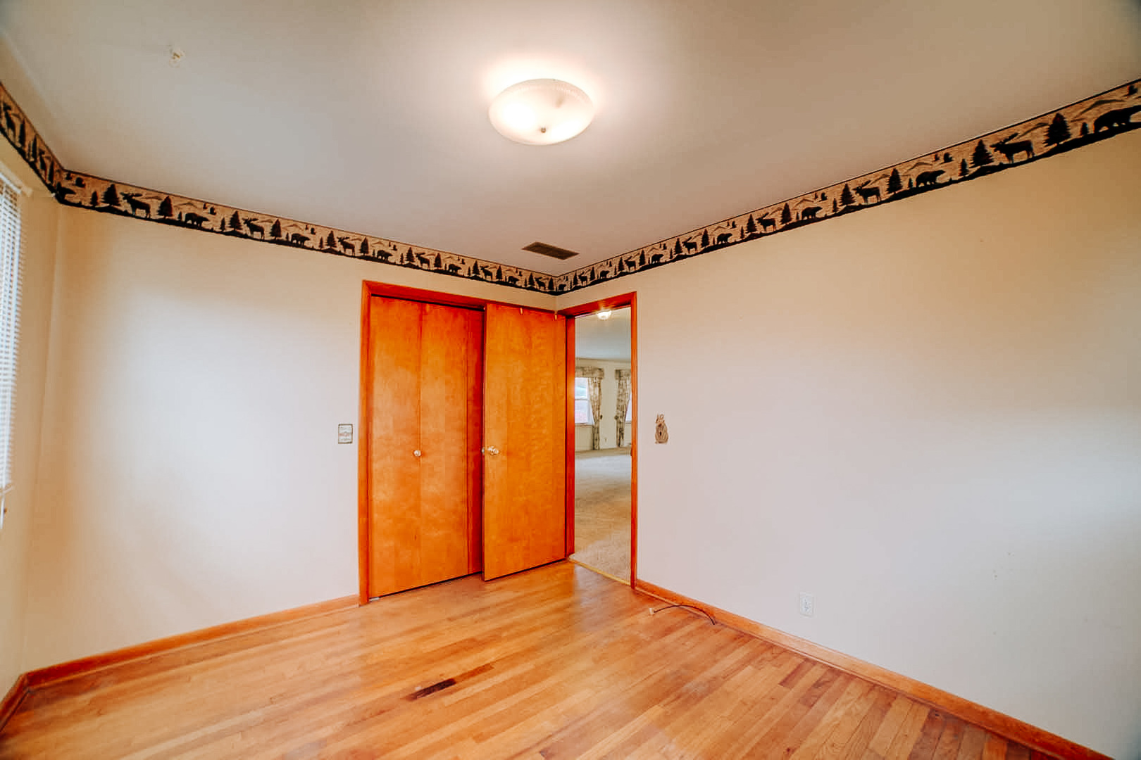 460 South Ralph Street Watseka, IL 60970 - Photo 33 of 41