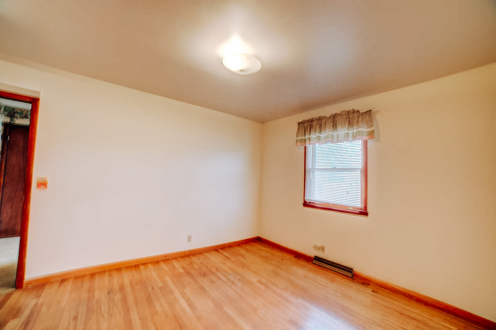 460 South Ralph Street Watseka, IL 60970 - Photo 37 of 41