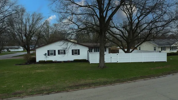 $169,900 | 460 South Ralph Street, Watseka, IL 60970