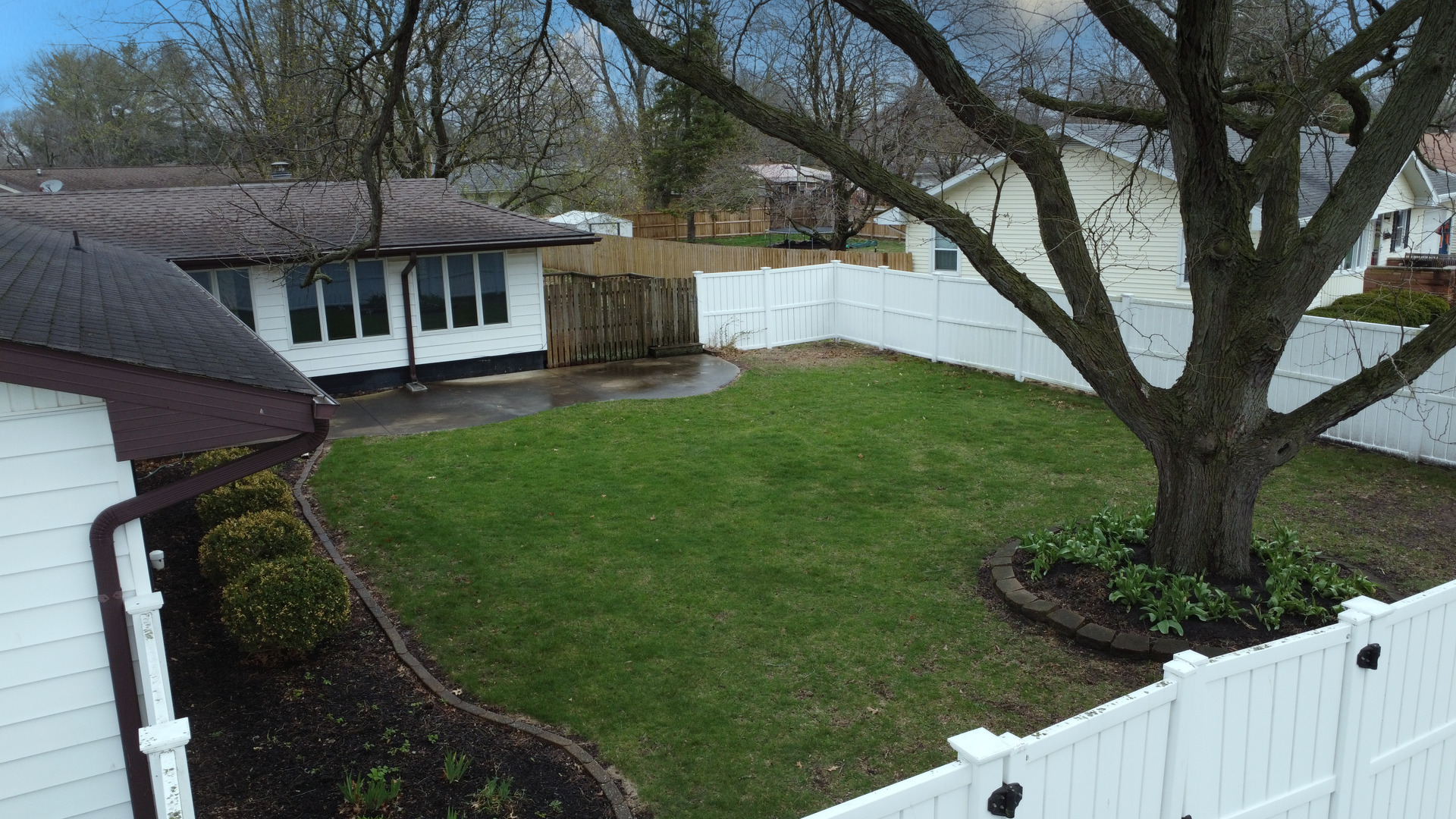 460 South Ralph Street Watseka, IL 60970 - Photo 6 of 41