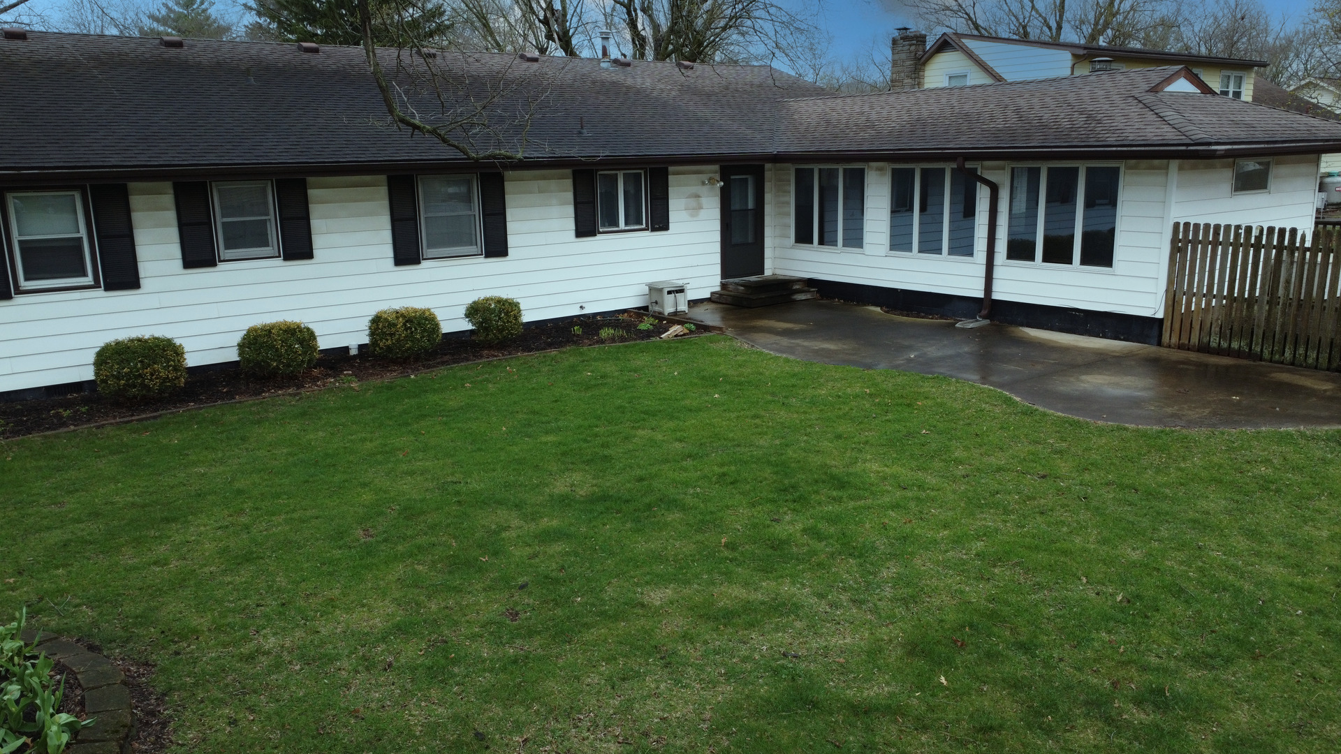 460 South Ralph Street Watseka, IL 60970 - Photo 7 of 41