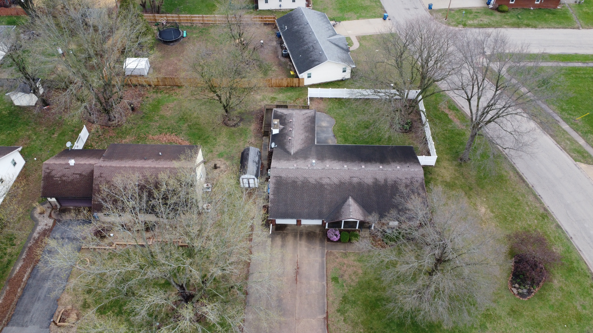 460 South Ralph Street Watseka, IL 60970 - Photo 8 of 41