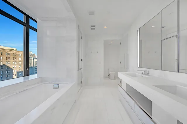 $1,995,000 | 269 West 87th Street, Unit 14A | Upper West Side