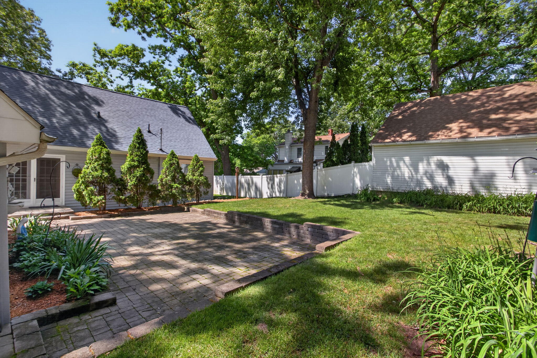 732 Lawrence Street Jackson, MI 49203 - Photo 34 of 41 11-web-or-mls-IMG_7156