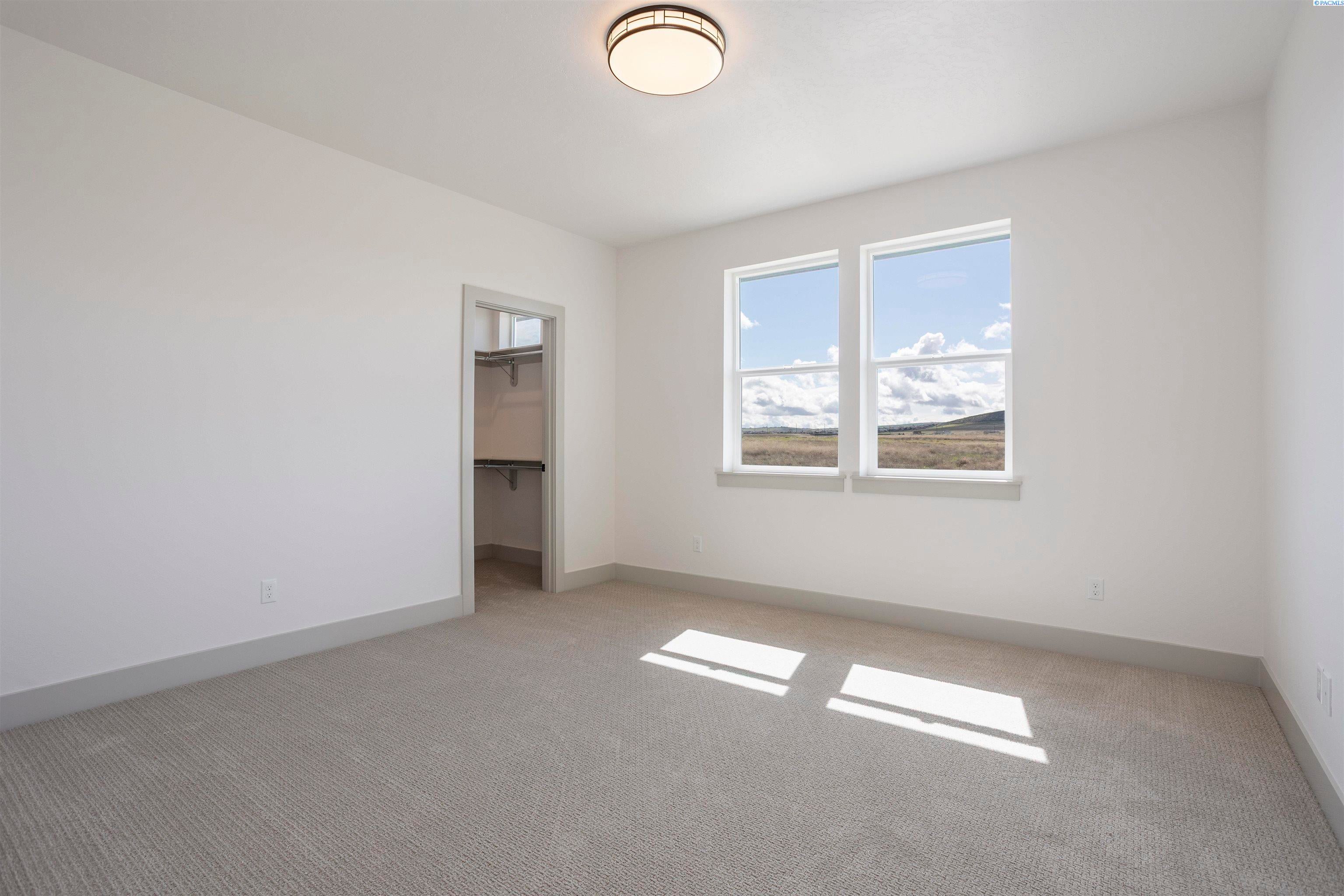 7415 Haystack Street Kennewick, WA 99338 - Photo 28 of 43 Gallery Image 28