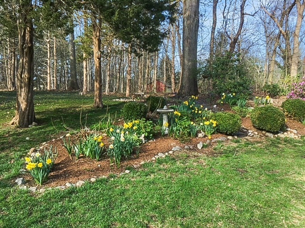 220 Perkins Row Topsfield, MA 01983 - Photo 38 of 42