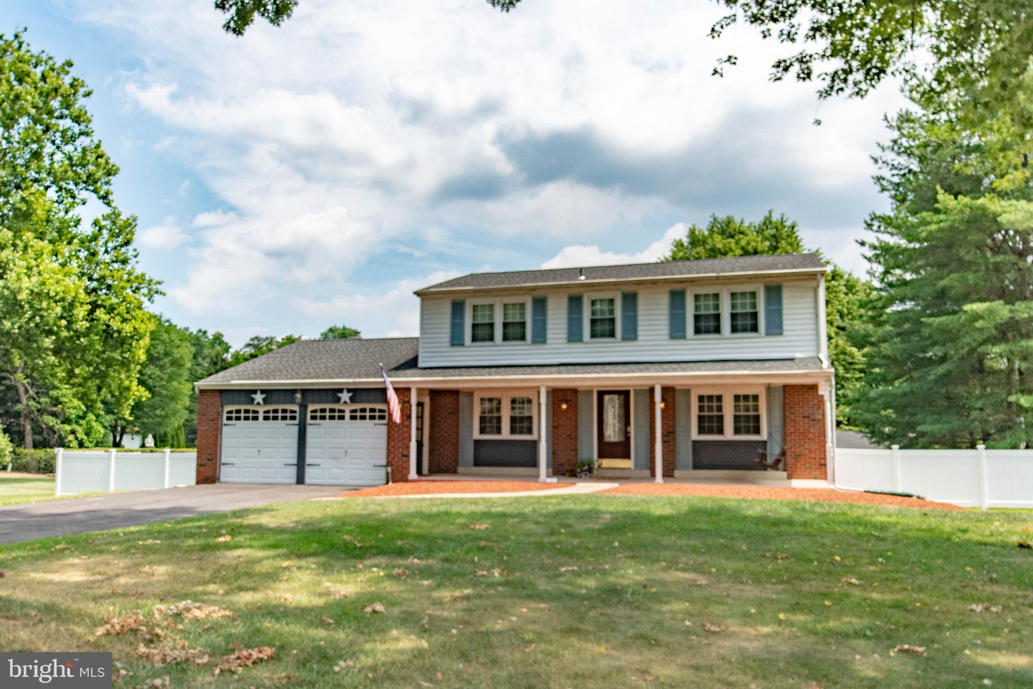 215 Mallard Road Southampton, PA 18966 - Photo 1 of 40 Gallery Image 1