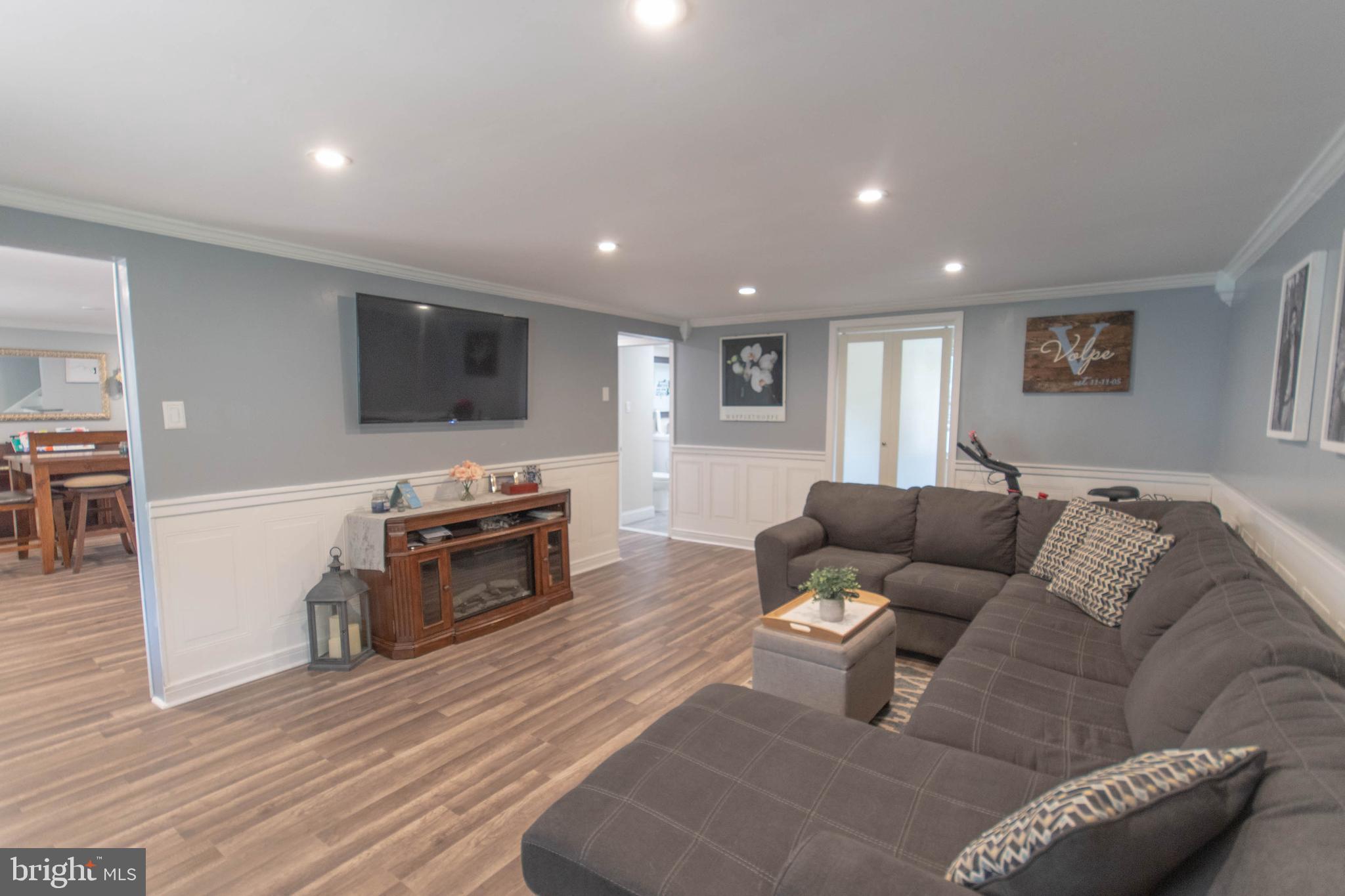 215 Mallard Road Southampton, PA 18966 - Photo 11 of 40 Gallery Image 11