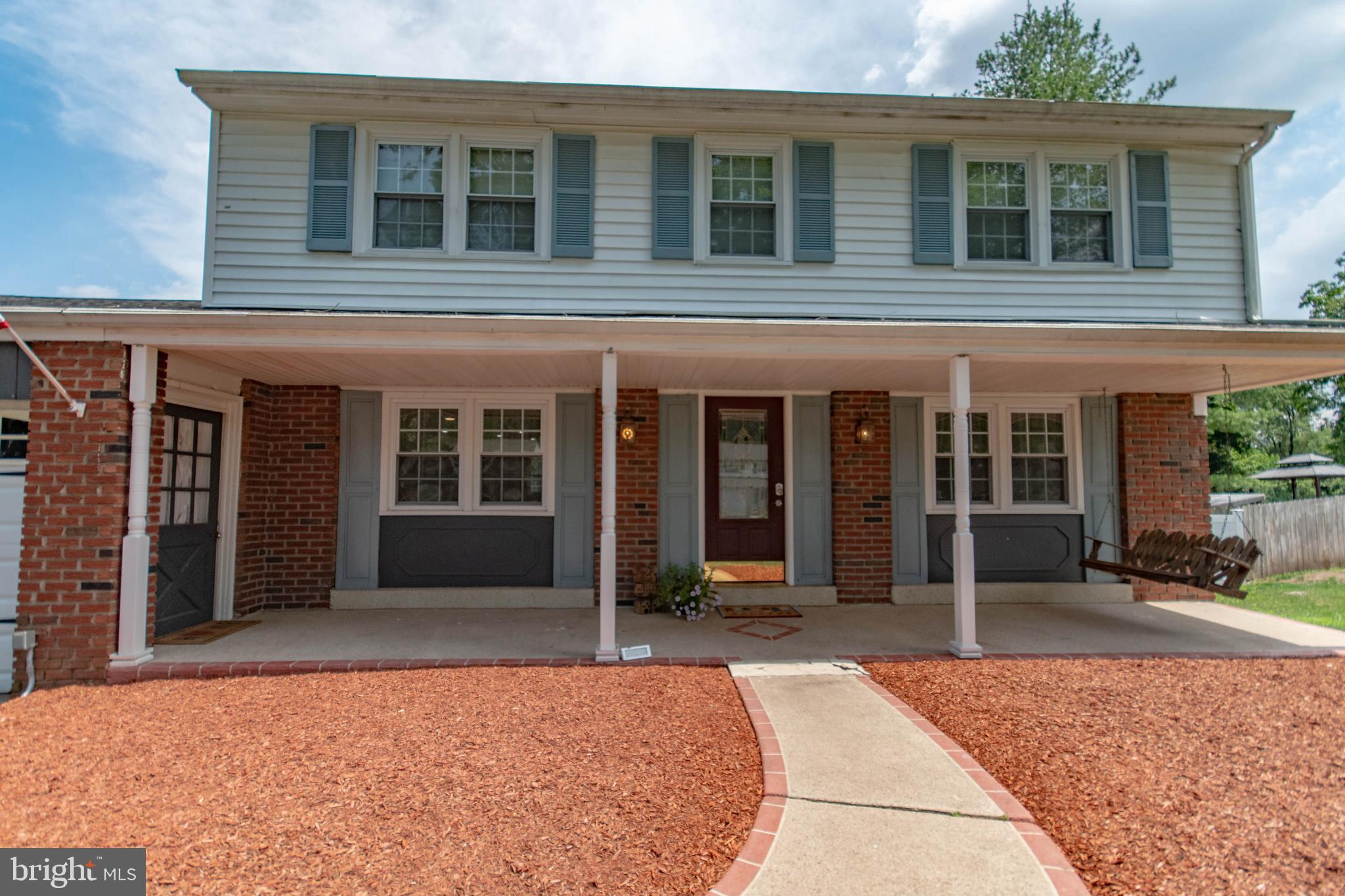 215 Mallard Road Southampton, PA 18966 - Photo 3 of 40 Gallery Image 3