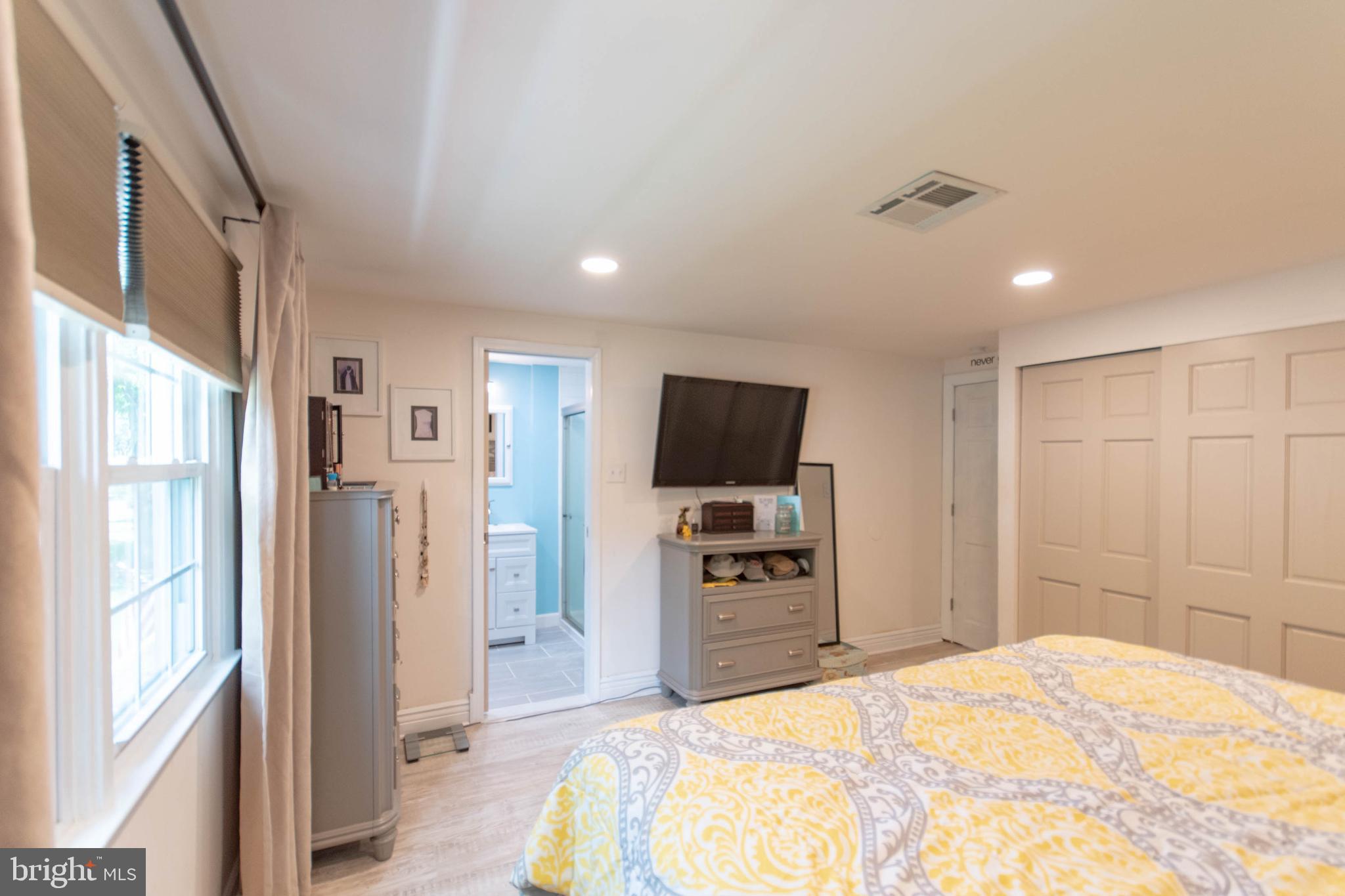 215 Mallard Road Southampton, PA 18966 - Photo 23 of 40 Gallery Image 23