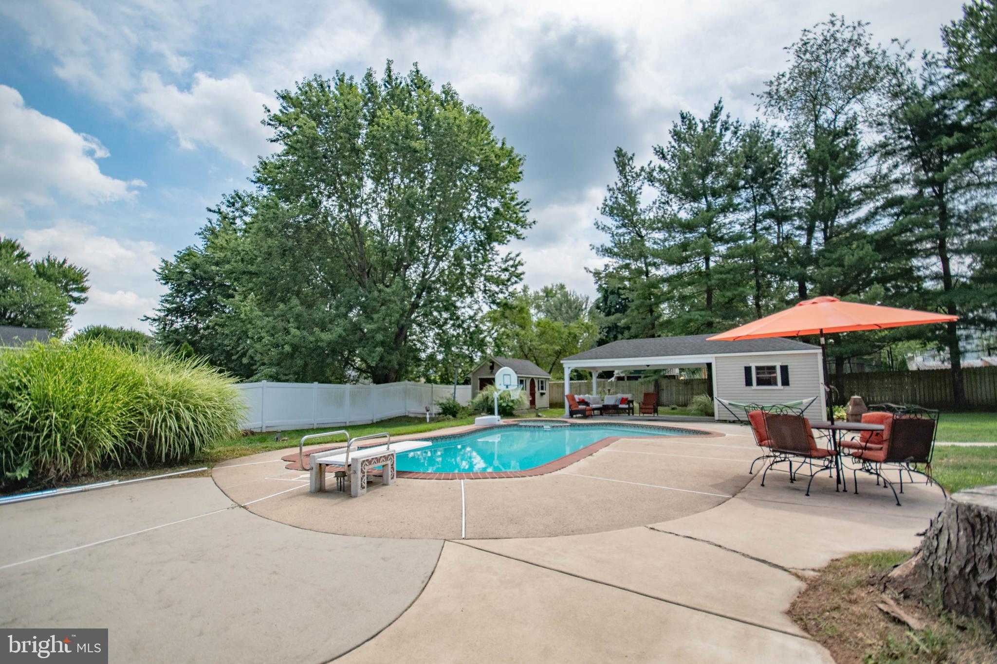 215 Mallard Road Southampton, PA 18966 - Photo 33 of 40 Gallery Image 33