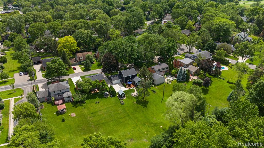 1050 Norfolk Street Birmingham, MI 48009 - Photo 51 of 54