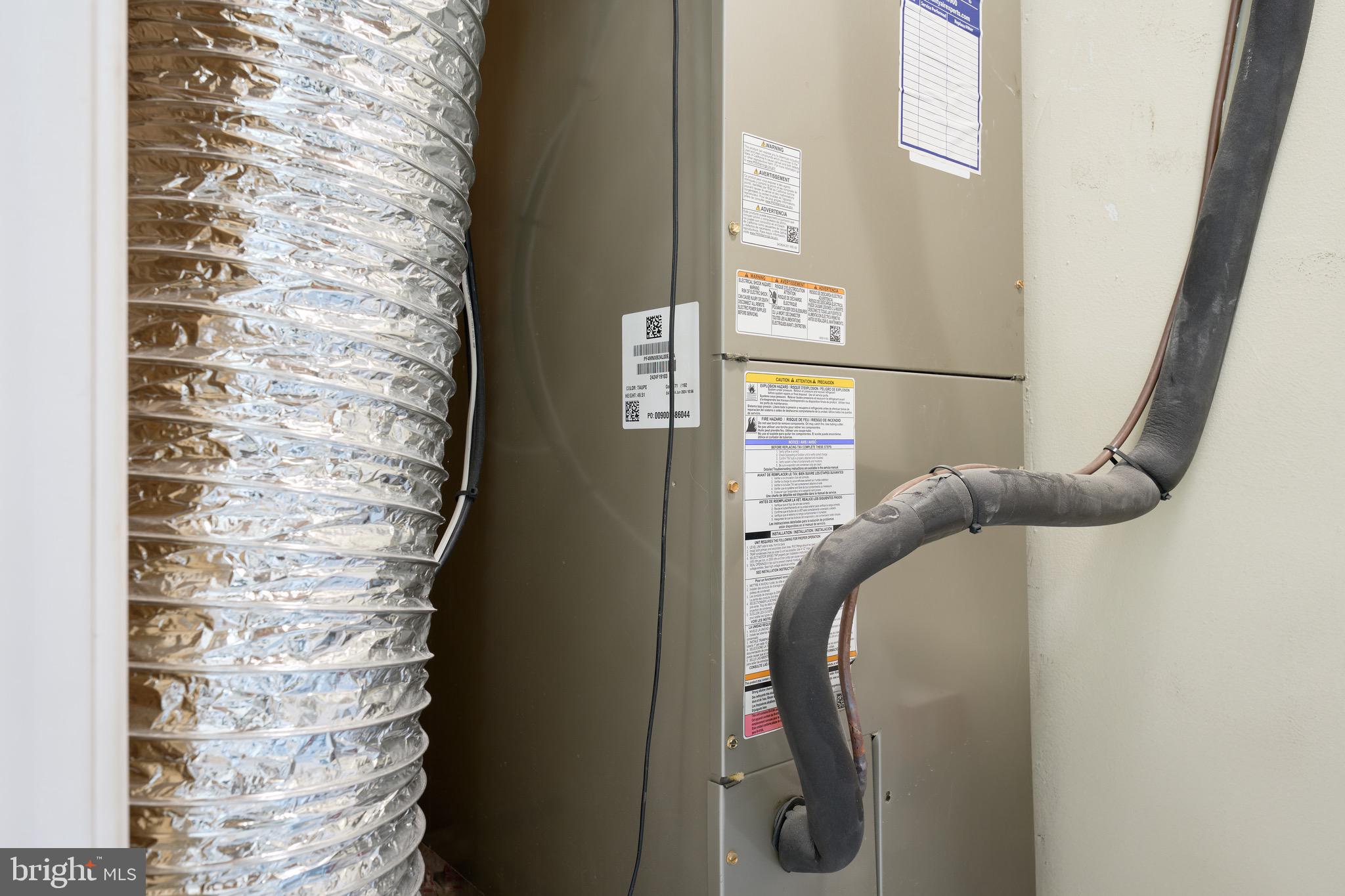 3511 Old Frederick Road Baltimore, MD 21229 - Photo 20 of 43 a close view of door lock