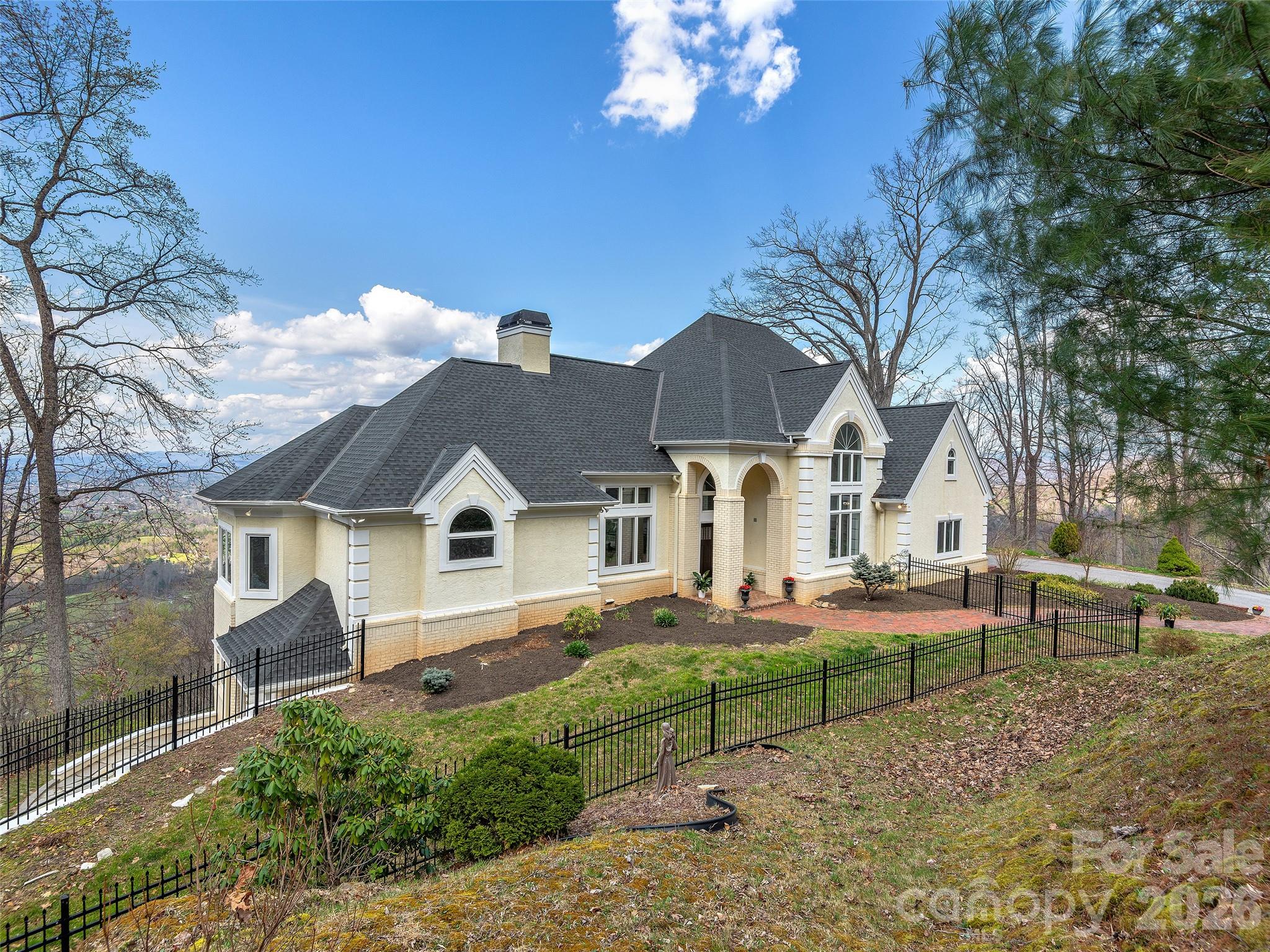 33 Elk Ridge Drive Weaverville, NC 28787 - Photo 3 of 48
