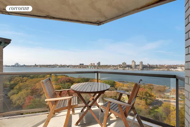 $2,350,000 | 60 Riverside Drive, Unit 18D | Upper West Side