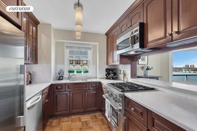 $2,350,000 | 60 Riverside Drive, Unit 18D | Upper West Side