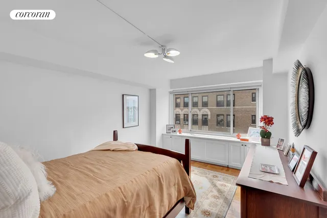 $2,350,000 | 60 Riverside Drive, Unit 18D | Upper West Side