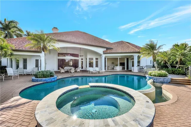 $3,900,000 | 8728 Purslane Drive, Naples, FL 34109