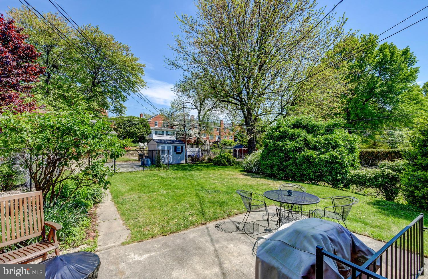 1576 Dellsway Road Towson, MD 21286 - Photo 28 of 41 One of the largest yards in the community