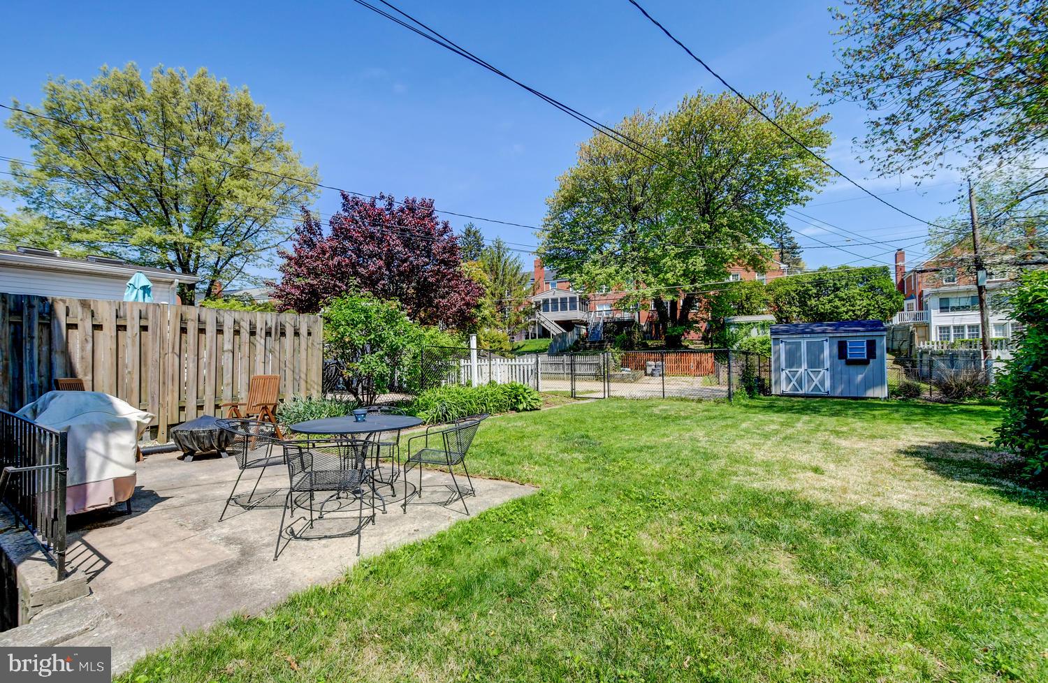 1576 Dellsway Road Towson, MD 21286 - Photo 29 of 41 Patio space great for entertaining!