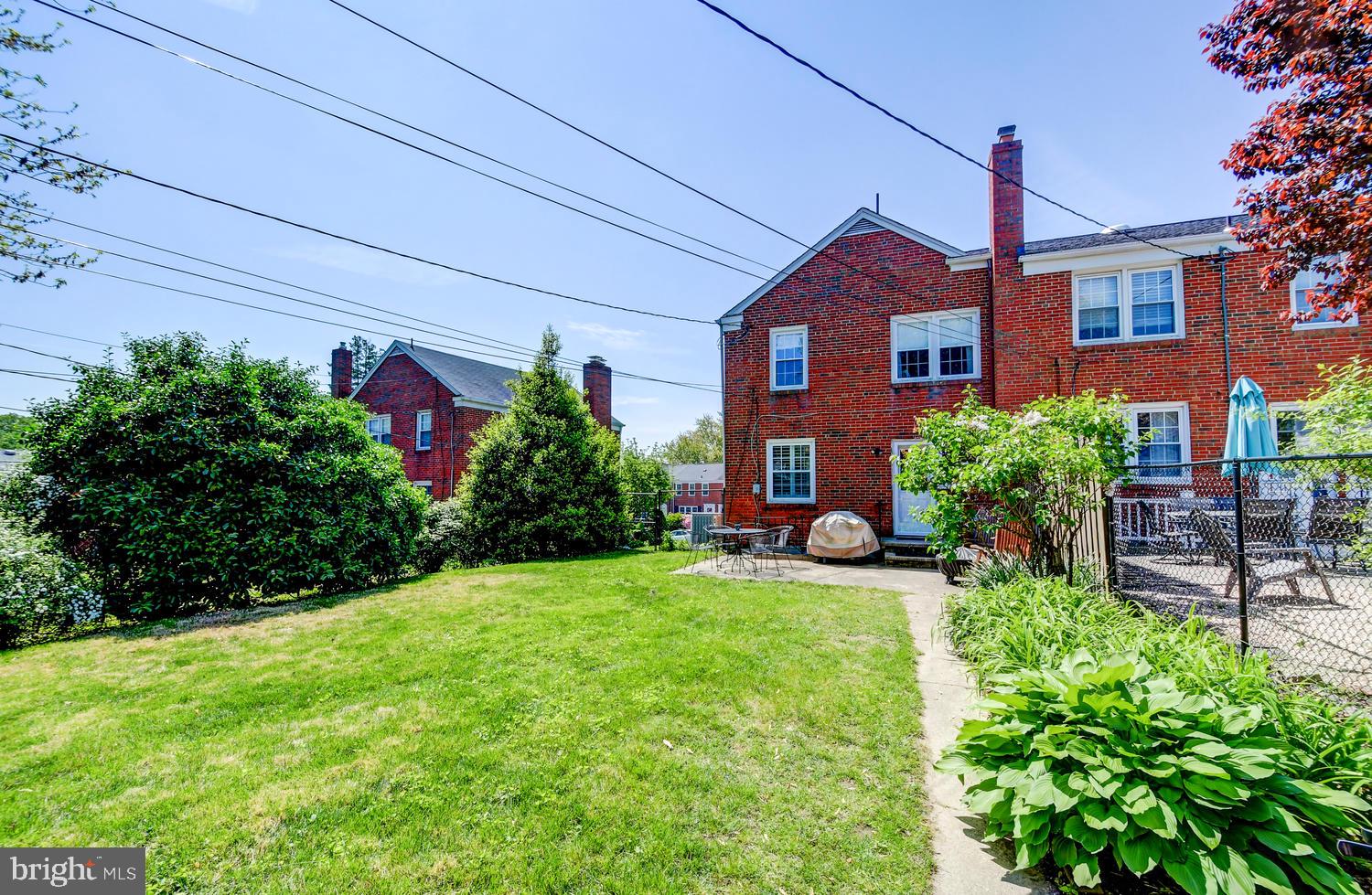 1576 Dellsway Road Towson, MD 21286 - Photo 33 of 41 Shrubs provide privacy in backyard!