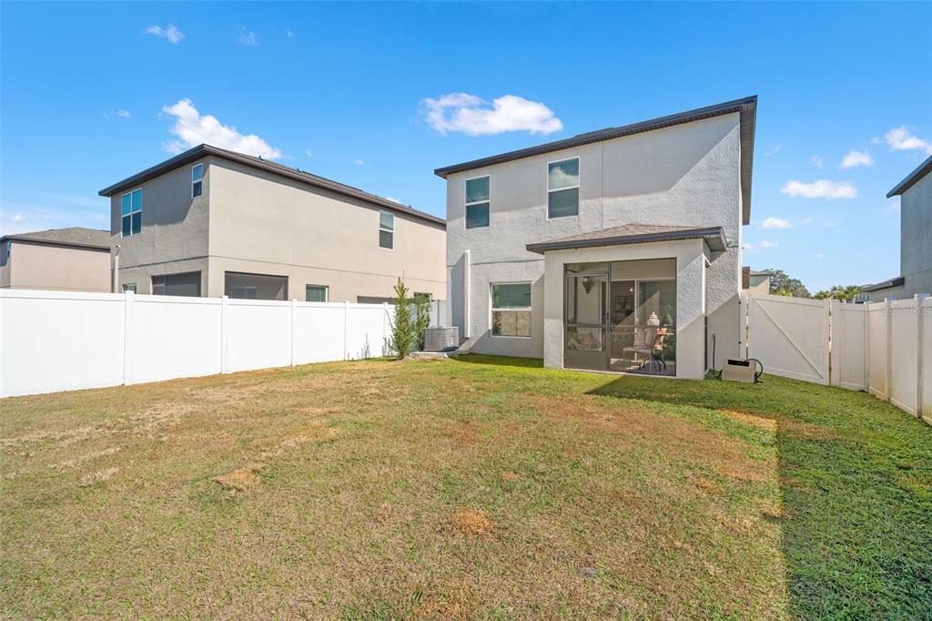 6744 Back Forty Loop Zephyrhills, FL 33541 - Photo 43 of 56