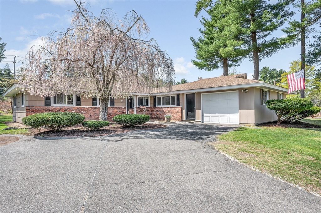 22 Ansie Road Chelmsford, MA 01824 - Photo 1 of 41