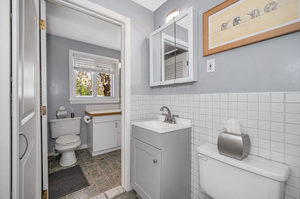 22 Ansie Road Chelmsford, MA 01824 - Photo 20 of 41