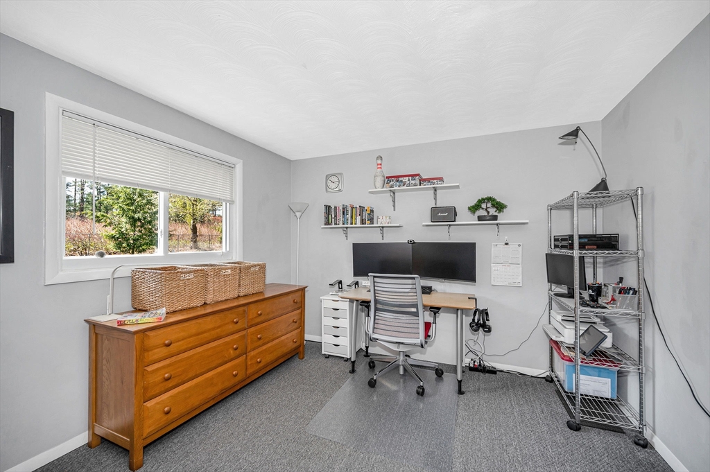 22 Ansie Road Chelmsford, MA 01824 - Photo 24 of 41