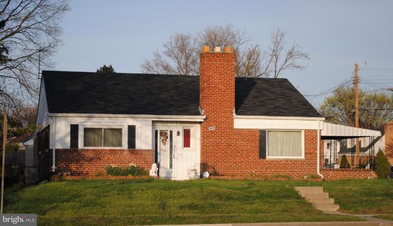 6222 Addison Road Capitol Heights, MD 20743 - Photo 1 of 5 Front