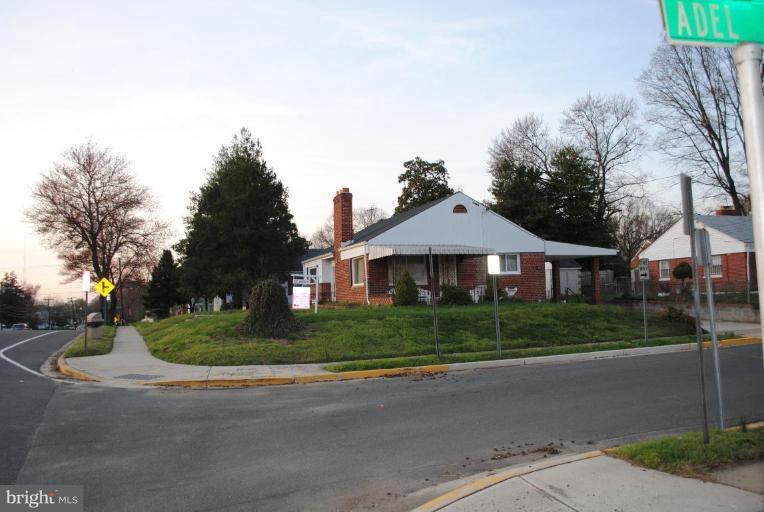 6222 Addison Road Capitol Heights, MD 20743 - Photo 2 of 5 Corner Lot