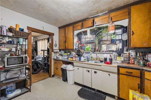 $165,000 | 2462 Niagara Avenue, Niagara Falls, NY 14305