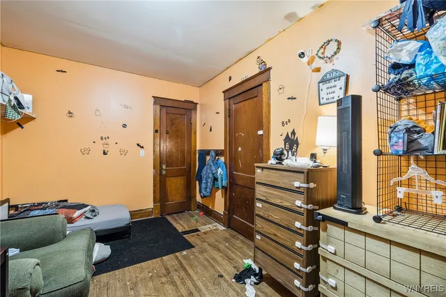 $165,000 | 2462 Niagara Avenue, Niagara Falls, NY 14305