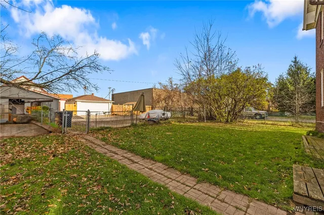 $165,000 | 2462 Niagara Avenue, Niagara Falls, NY 14305