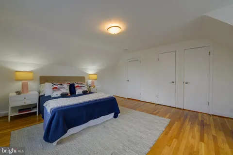 $1,190,000 | 2625 South Hayes Street, Arlington, VA 22202
