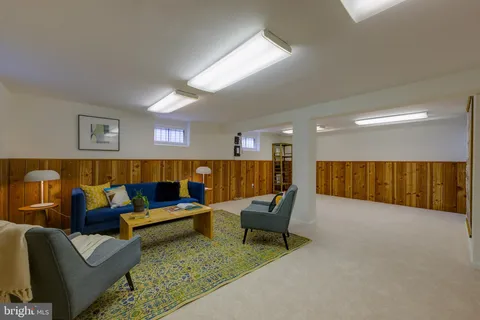 $1,190,000 | 2625 South Hayes Street, Arlington, VA 22202