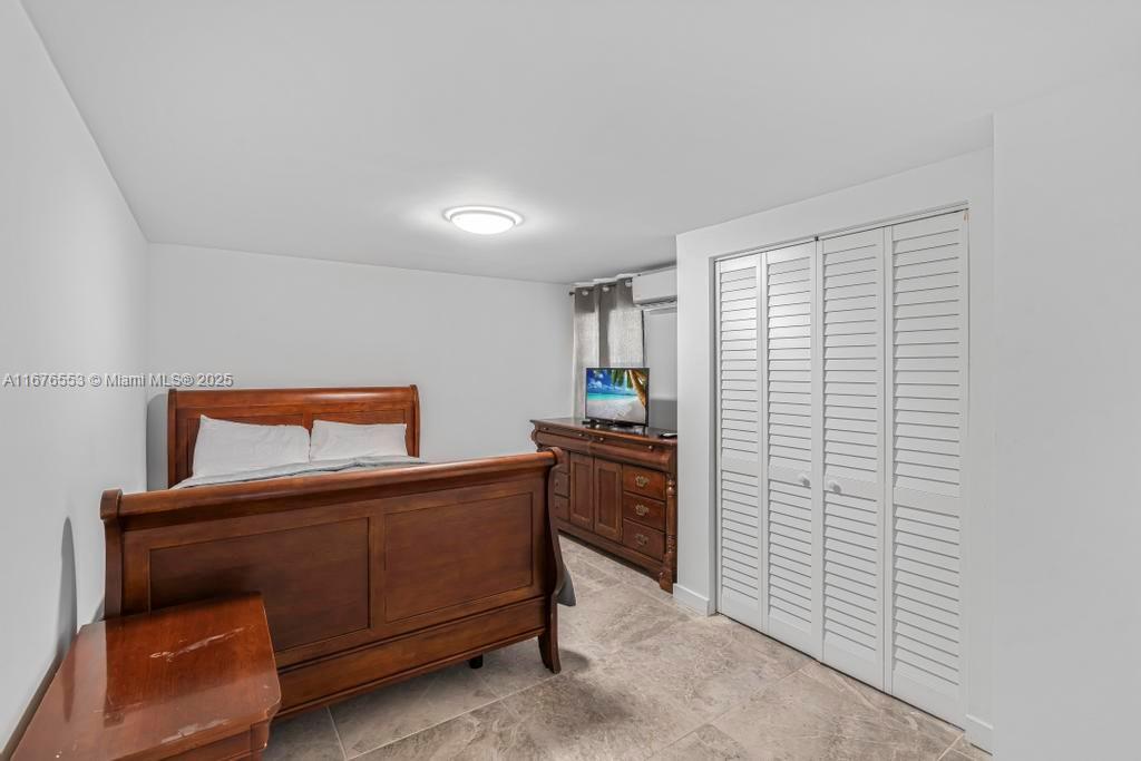 30 Southwest 5th Street, Unit 3 Dania Beach, FL 33004 - Photo 8 of 10