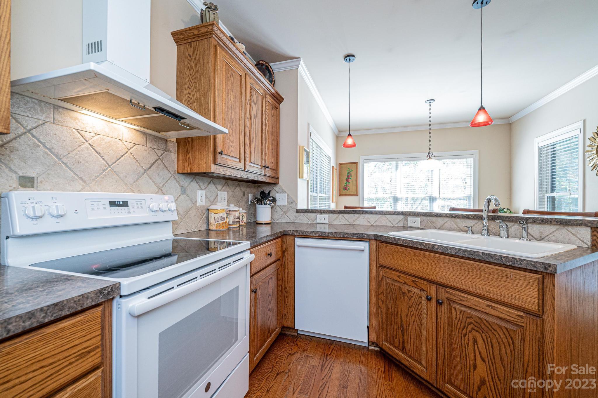 201 Benbrook Drive Cherryville, NC 28021 - Photo 14 of 42