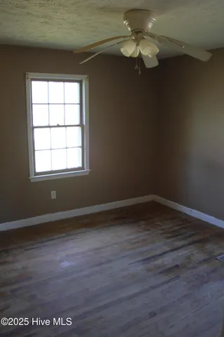 $67,500 | 80 North Elmhurst Street, Clarkton, NC 28433